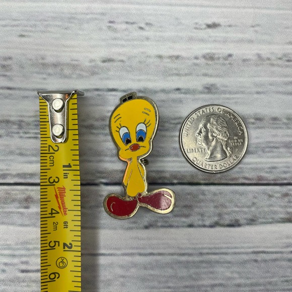 Vintage Classic Tweety Bird Looney Tunes Warner Bros Brooch/Fashion Pin - Picture 2 of 2